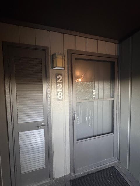 Building Photo - 228 Lanai Vlg