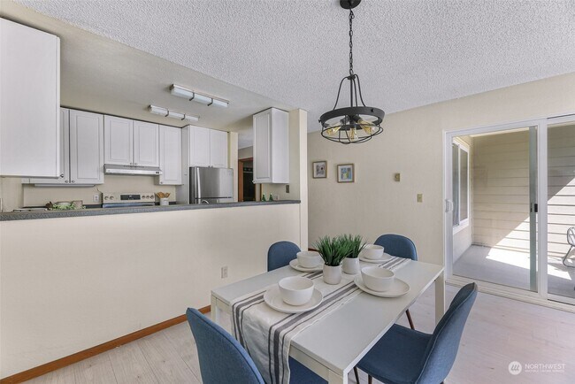 Foto del edificio - 5844 NE 75th St