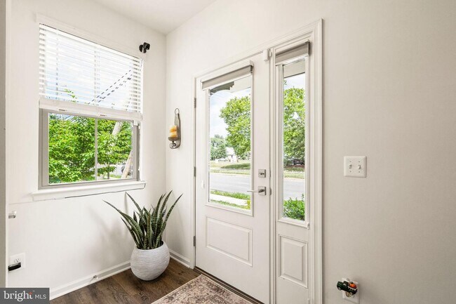 Building Photo - 133 Tolocka Terrace NE