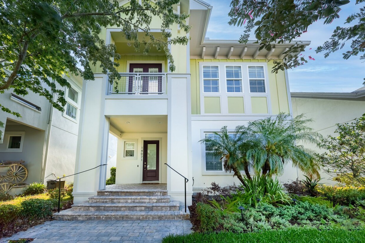 Primary Photo - Stylish 3-Bedroom Home for Rent in Laureat...