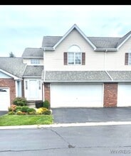 Building Photo - 32 N Hill Dr