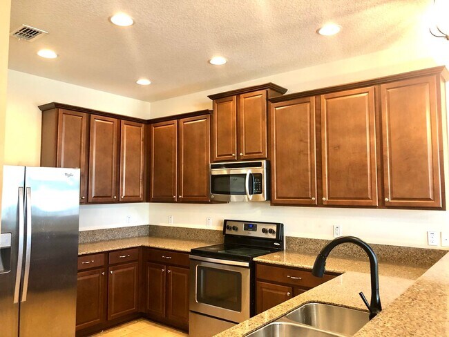 Foto del edificio - Nice 3/2.5 Two Story Condo in East Orlando!