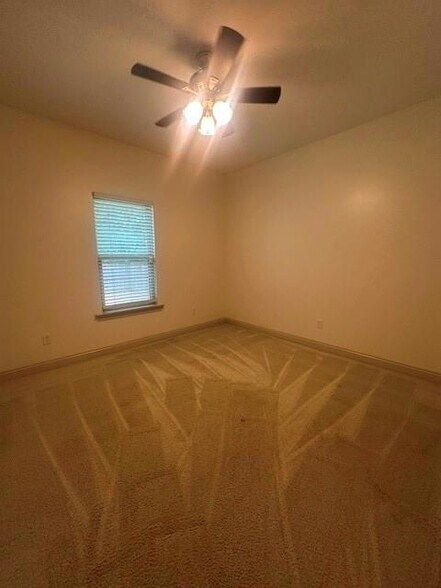 Foto del edificio - 5514 Stratford Ln