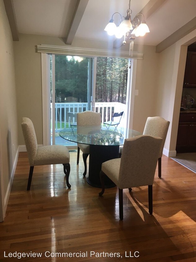 Primary Photo - 3 br, 2.5 bath House - 44 Mack Hill Rd.