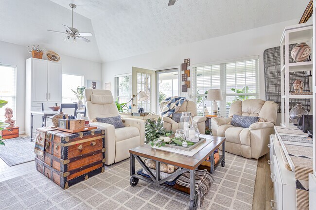 Foto del edificio - 111 Havenwood Way