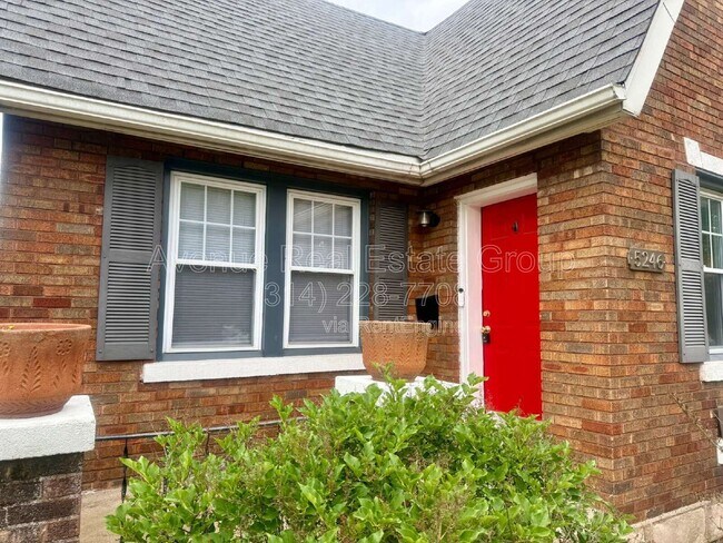 Foto del edificio - 5246 Chippewa St