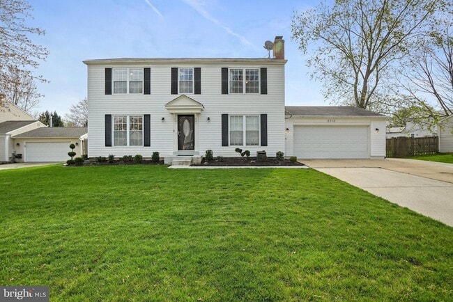 Photo - 2712 Advent Ct S House