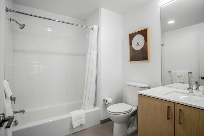 Foto del edificio - 6800 Brendon Way W Dr