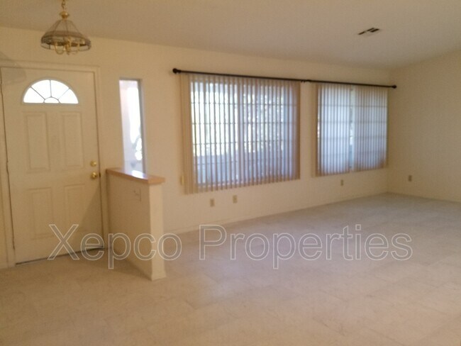 Foto del edificio - 66376 San Juan Rd