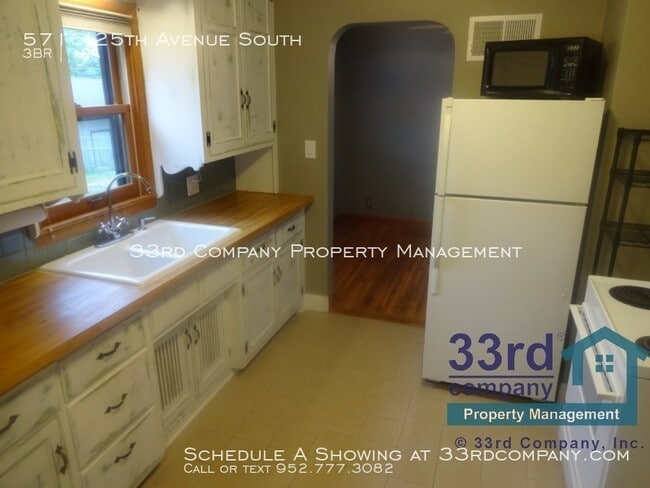 Building Photo - SFH with Perfect South Minneapolis Location!