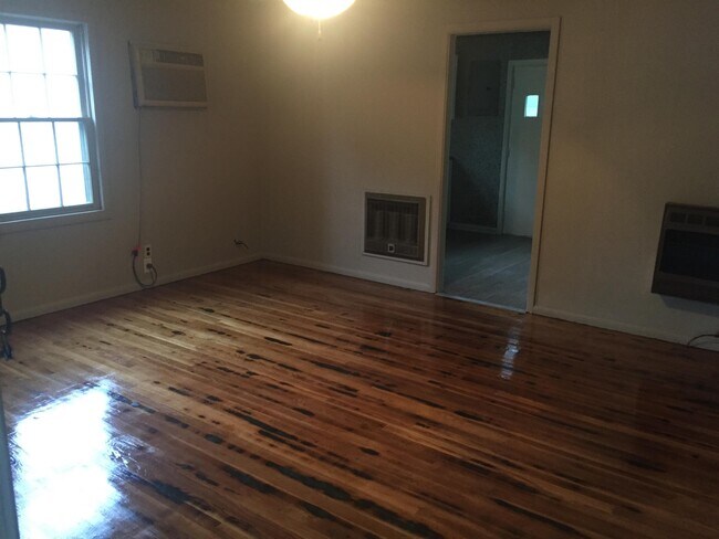 Foto del edificio - 307 Shaw St