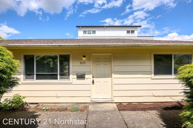 Foto del edificio - 2 br, 1 bath House - 5115 N Michigan Ave