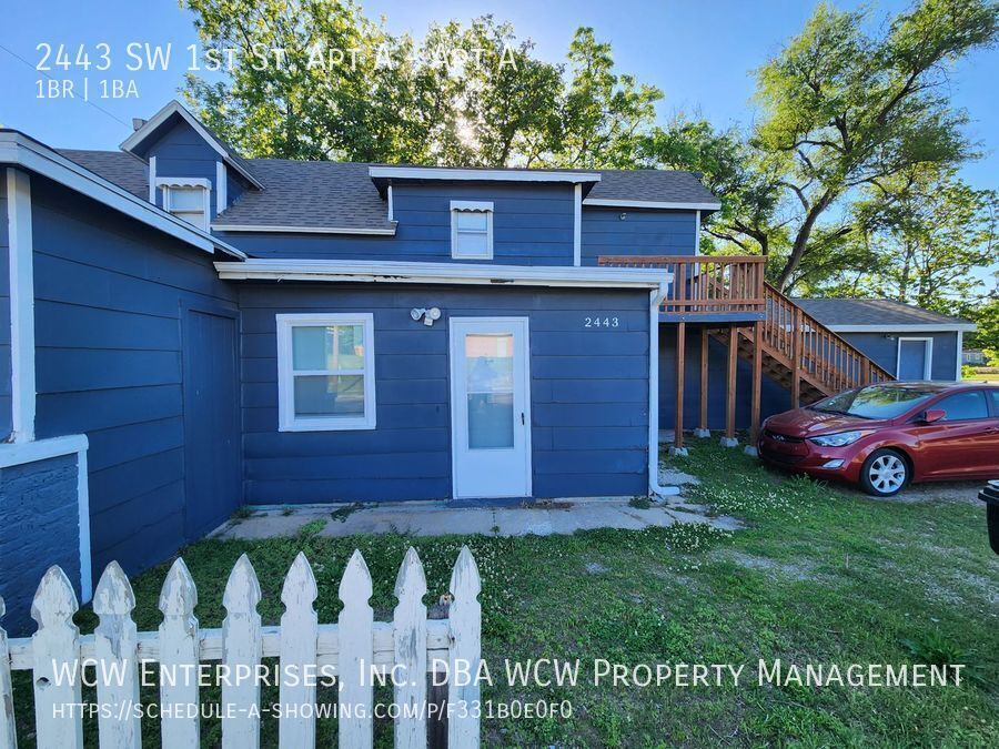 Foto principal - 2443 SW 1st St