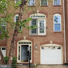 Building Photo - 13626 Flying Squirrel Dr