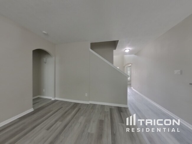 Foto del edificio - 28906 Hidden Cove Dr