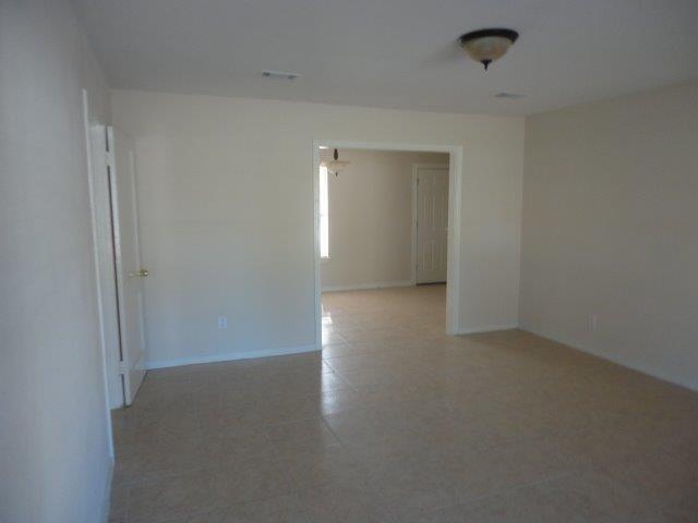 Building Photo - 1310 Collingsworth St