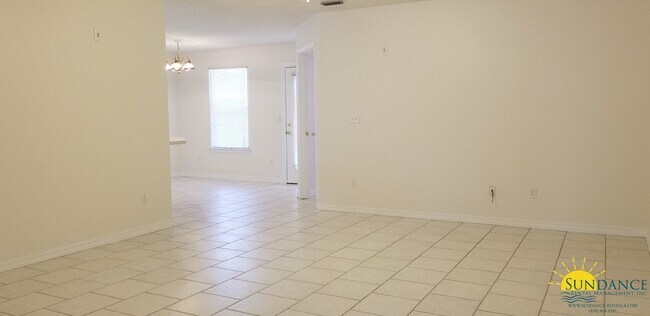 Foto del edificio - Great 3 Bedroom Home in Fort Walton Beach