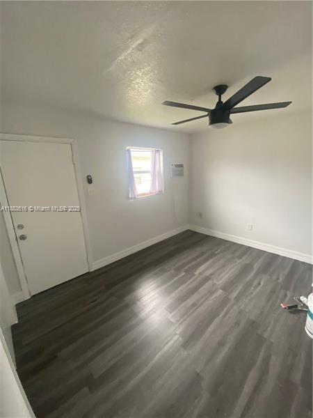 Building Photo - 1601 S 57th Ave