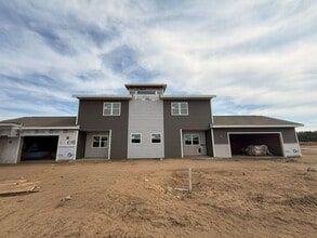 Building Photo - 3826-3830 Kensington Pl