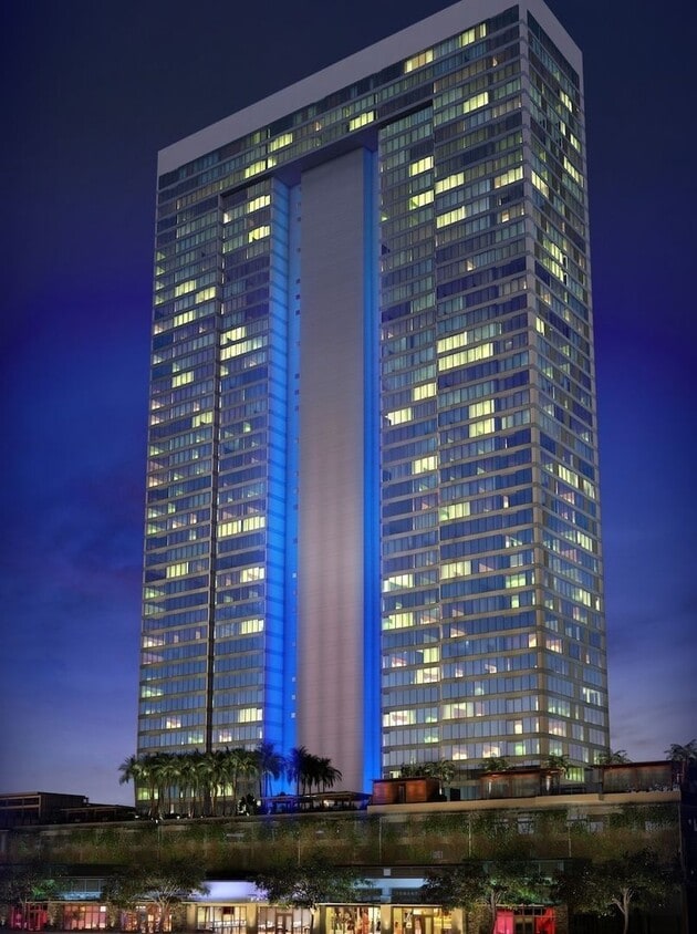 Luxurious Condo with Mountain Views - Luxurious Condo with Mountain Views