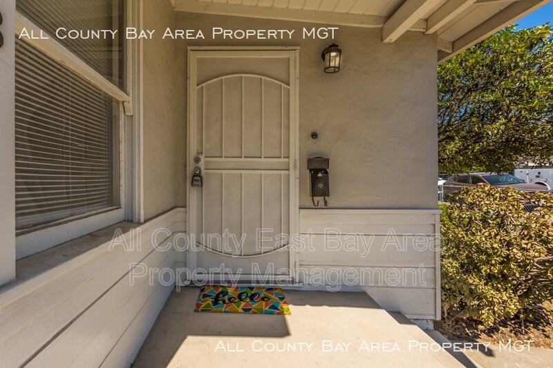 Primary Photo - 3403 Willow Pass Rd