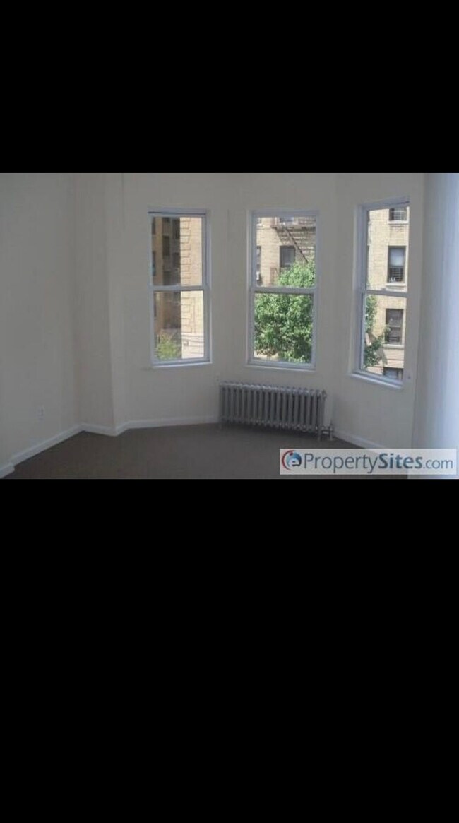 Foto del edificio - 2010 Gleason Ave