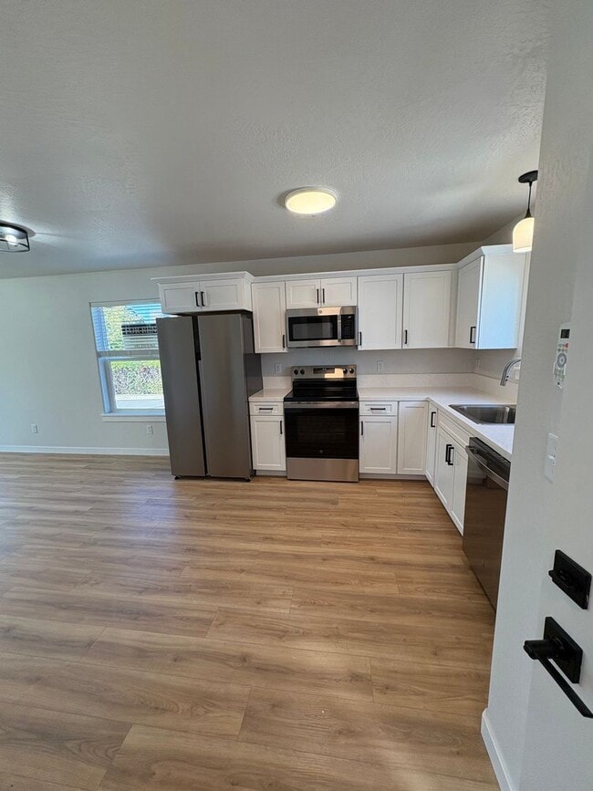 Building Photo - New Construction 3-bedroom, 2-bathroom tow...