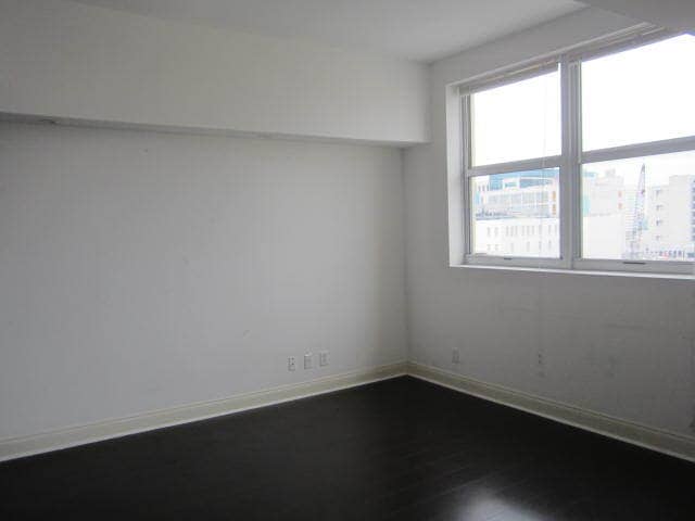 Building Photo - 101 E Flagler St