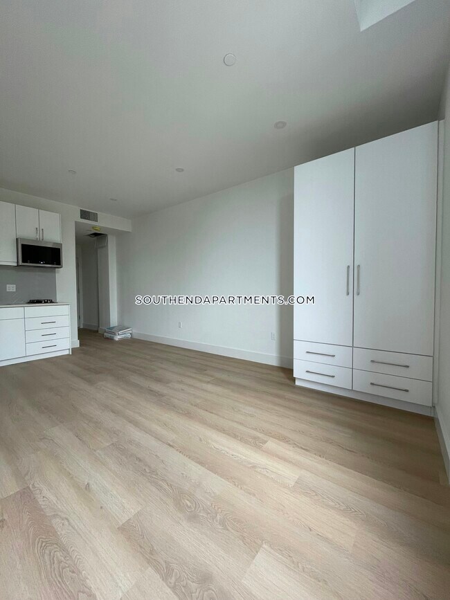 Foto del edificio - 1127 Harrison Ave