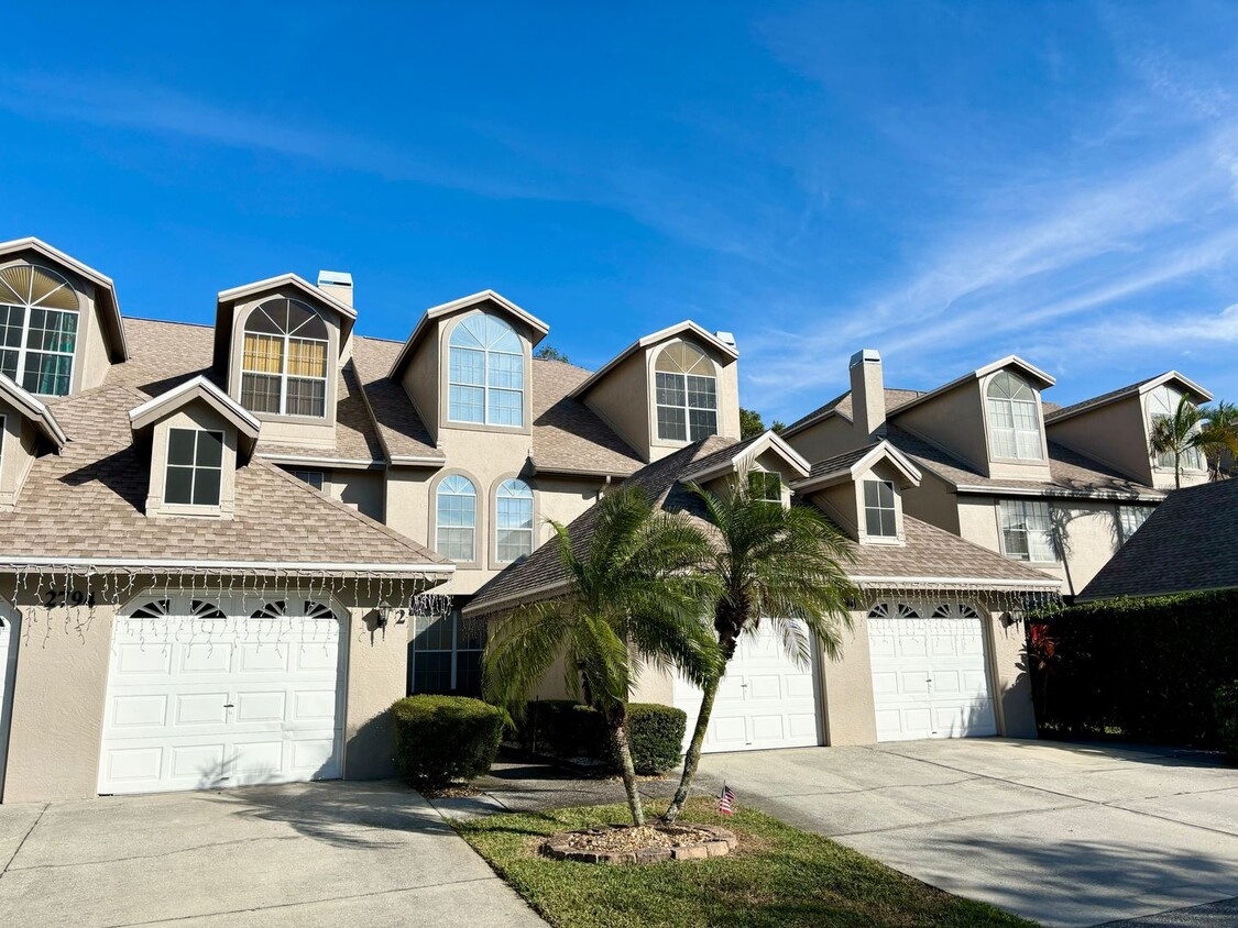 Primary Photo - 3-Story, 4BD/2.5BA Townhome in the Heart o...