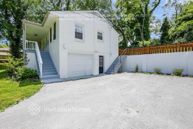 Building Photo - 605 Durrett Dr