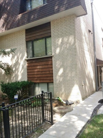 Primary Photo - 6133 N Francisco Ave