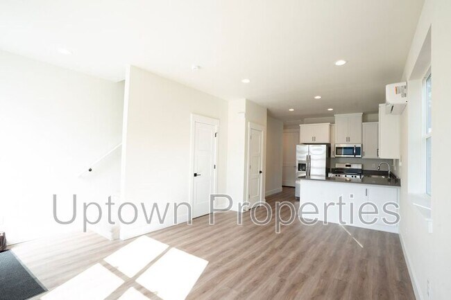 Foto del edificio - 7762 SW Bonita Rd