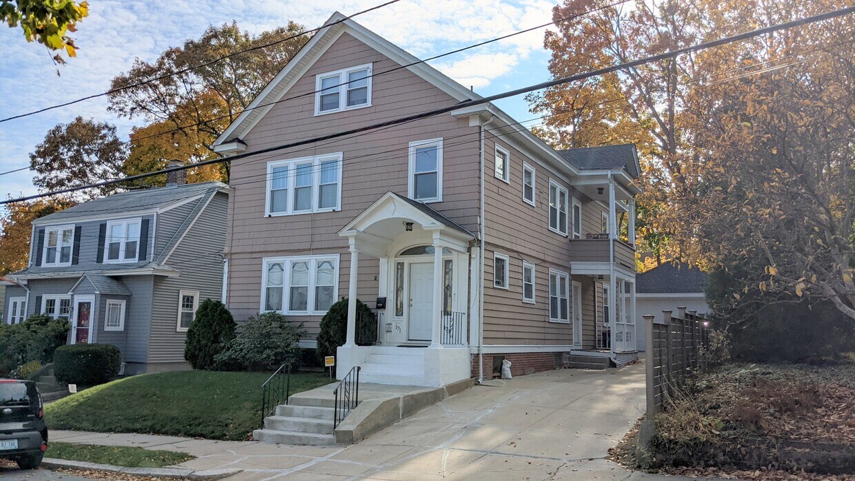 Primary Photo - 171 8th St