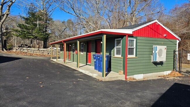 Foto del edificio - 825 Scenic Hwy