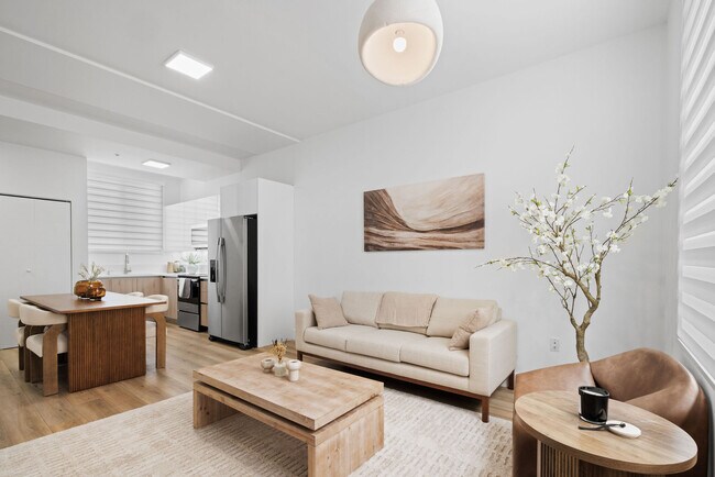 Building Photo - 1542