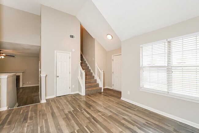 Foto del edificio - 3444 Sumter Pl