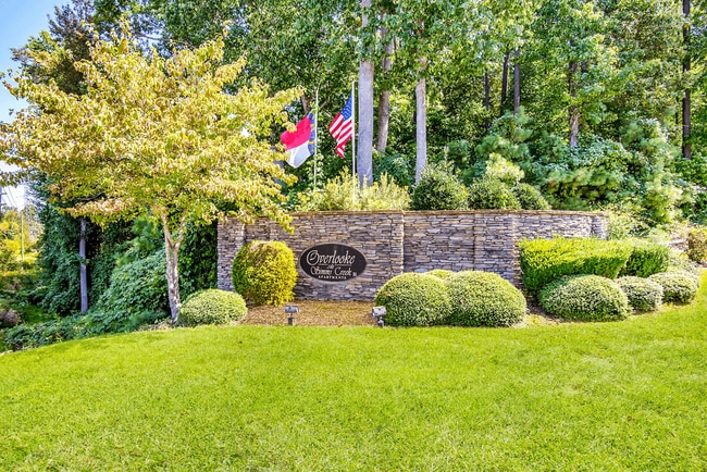 Foto del edificio - Overlooke at Simms Creek Apartments