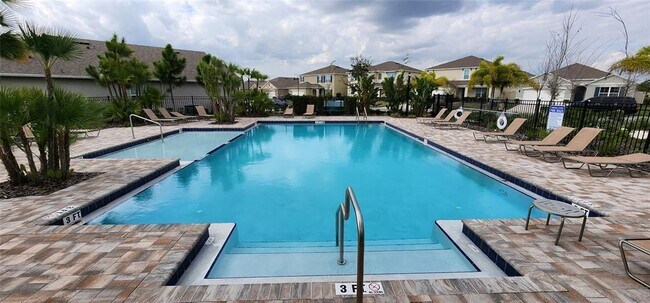 Foto del edificio - 5585 Winona Dr
