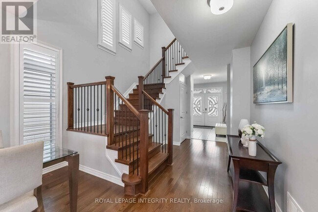 Building Photo - 563 Egret Way