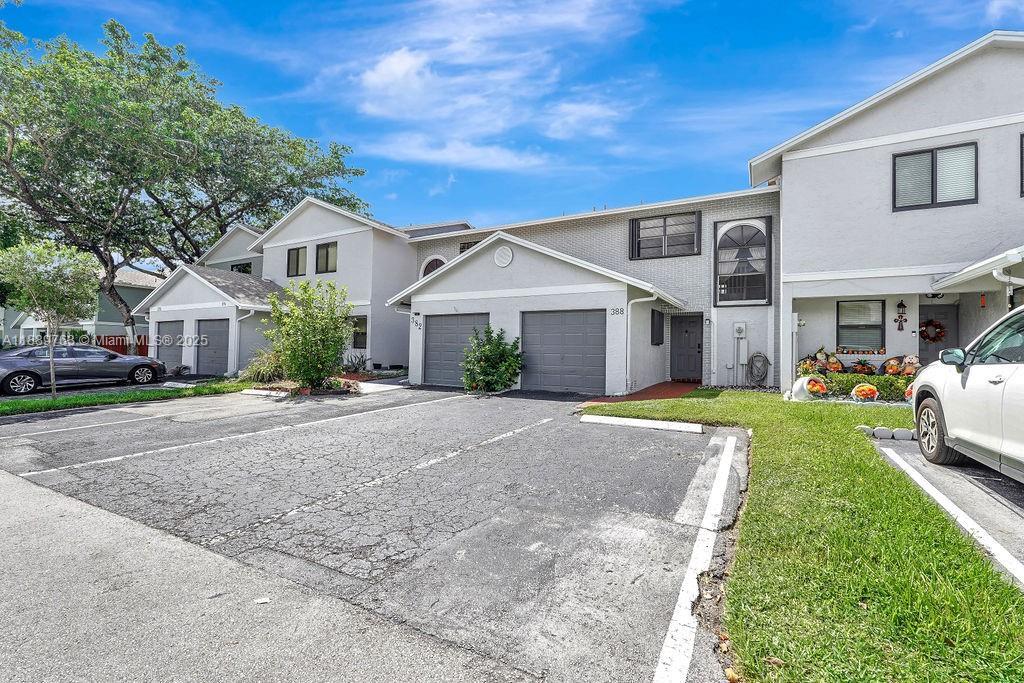 Foto principal - 388 NW 103rd Terrace