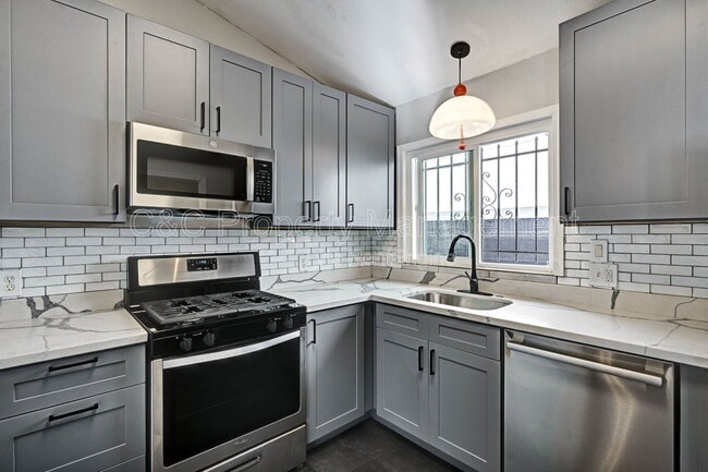 Building Photo - 1783 11th St