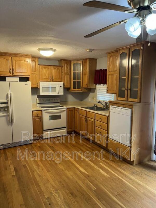 Building Photo - 262 N Ashbrook Cir