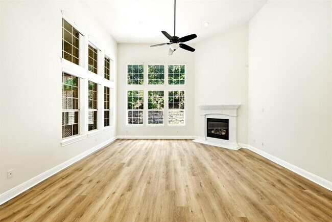 Building Photo - 201 Varco Dr