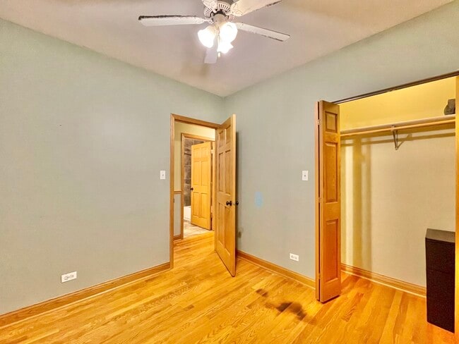 Building Photo - 1412 W Flournoy St