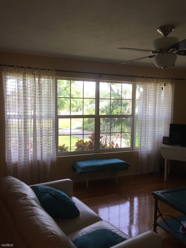 Foto del edificio - 2 br, 2 bath House - 87 Valencia Drive
