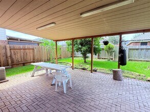 Building Photo - 13907 Normandy Ct