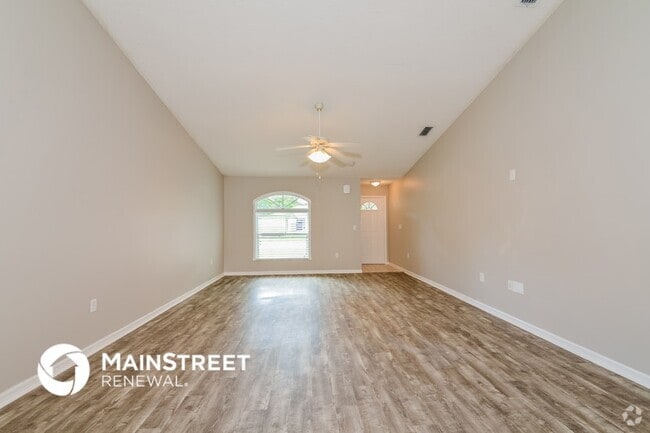 Building Photo - 7527 42nd Ct E