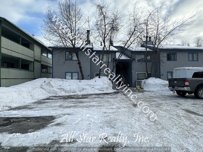 Building Photo - 3310 Max Circle Unit 4 - East Side 3 Bedro...