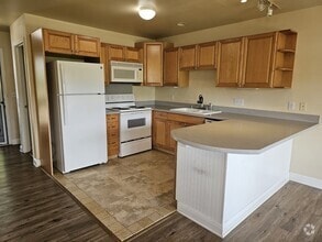 Building Photo - 66-449-178 Waialua Beach Rd